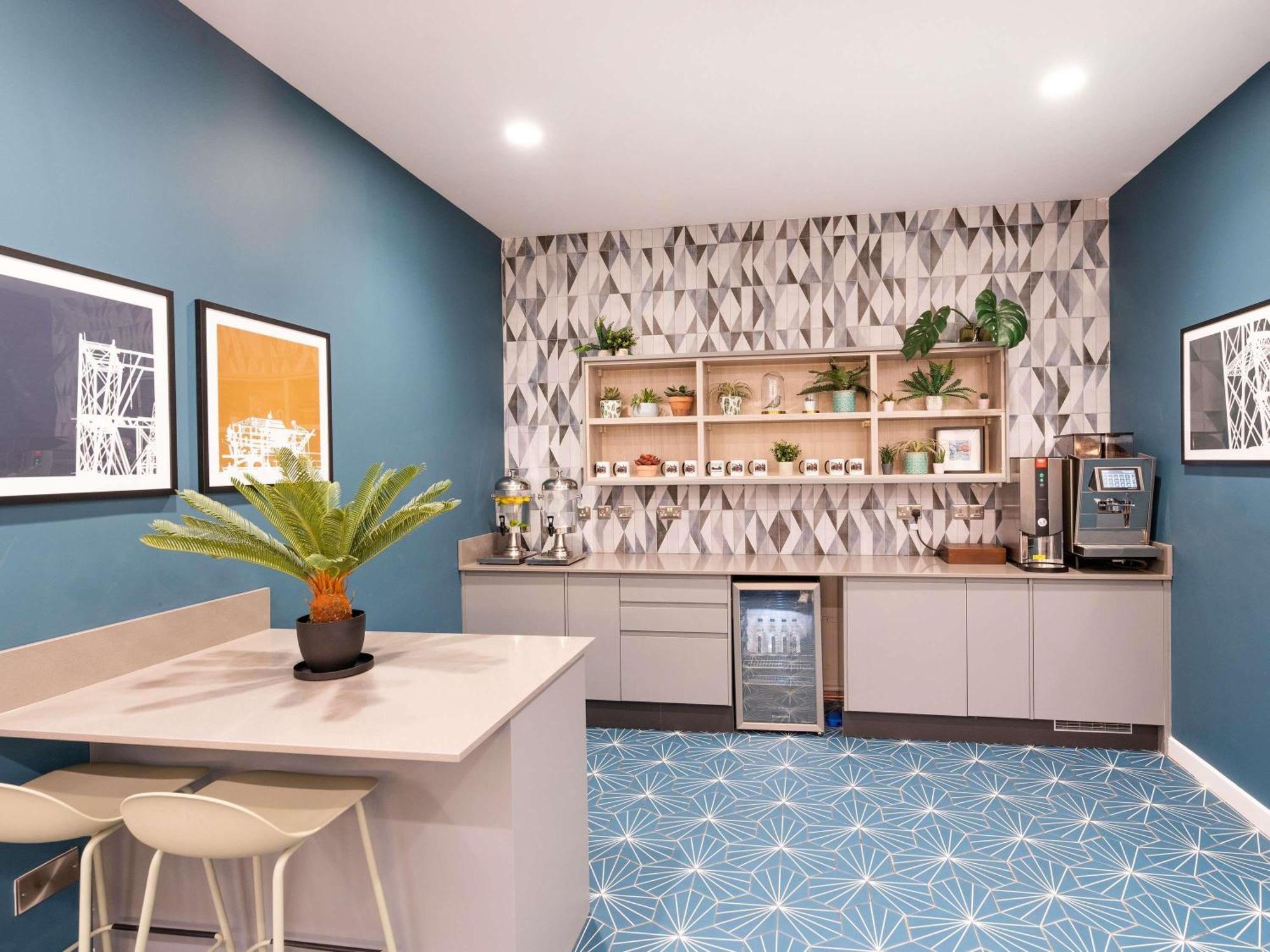 Mercure Newport المظهر الخارجي الصورة